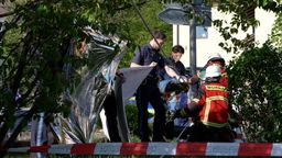 Polizei und Rettungskräfte am Tatort in Murnau | Bild:Dominik Bartl