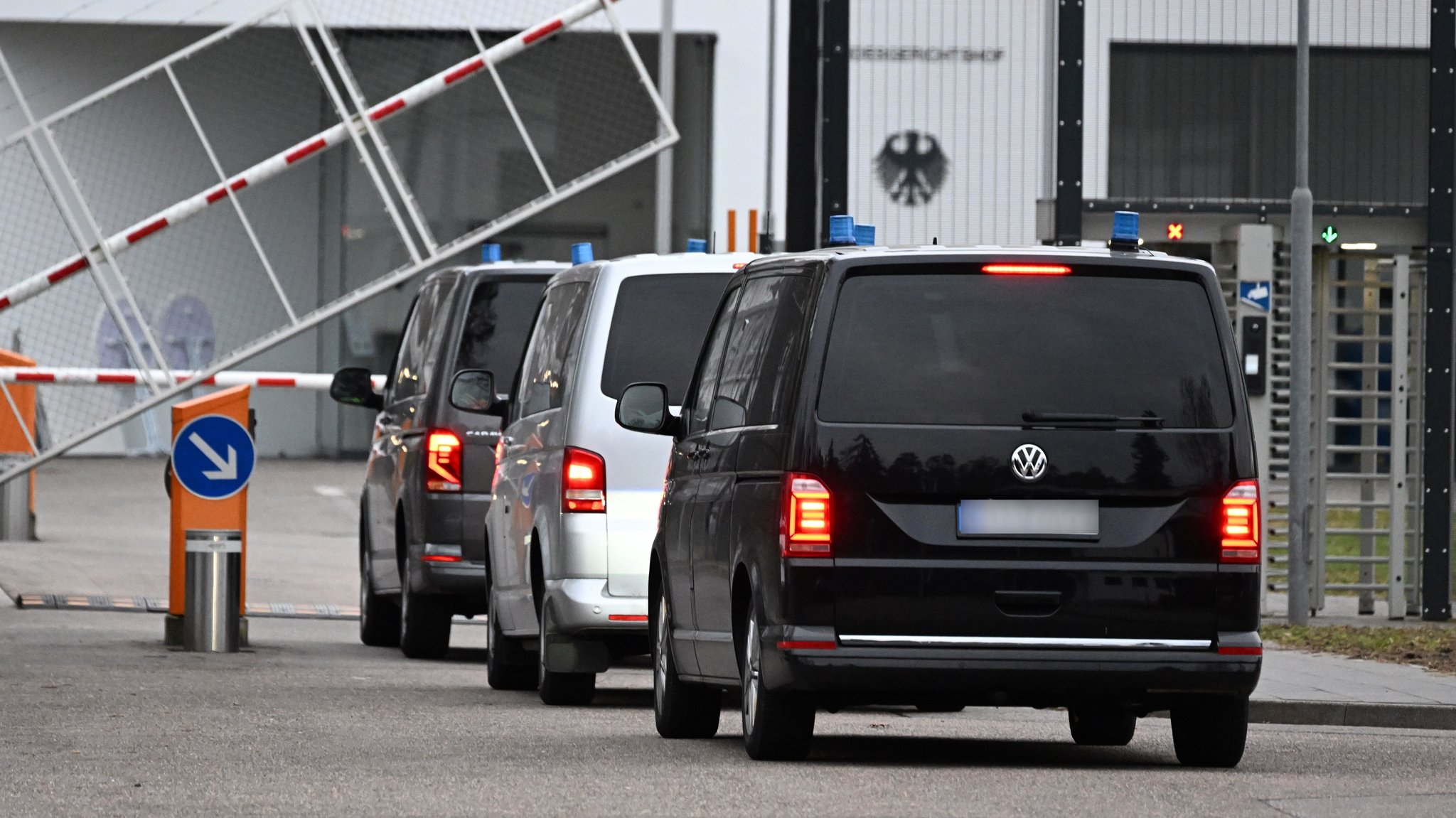 Nach "Reichsbürger"-Razzia: Ex-Oberst ausgeliefert und in Haft