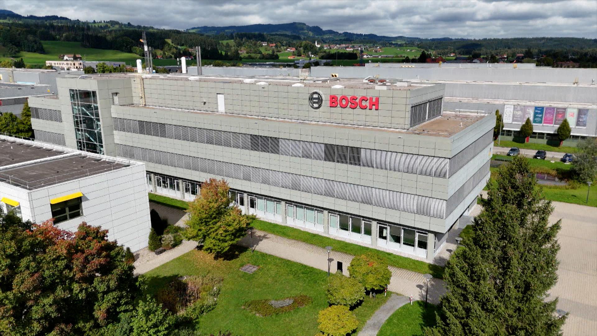 Der großangelegte Stellenabbau beim Autozulieferer Bosch betrifft auch dessen Werke im Allgäu.