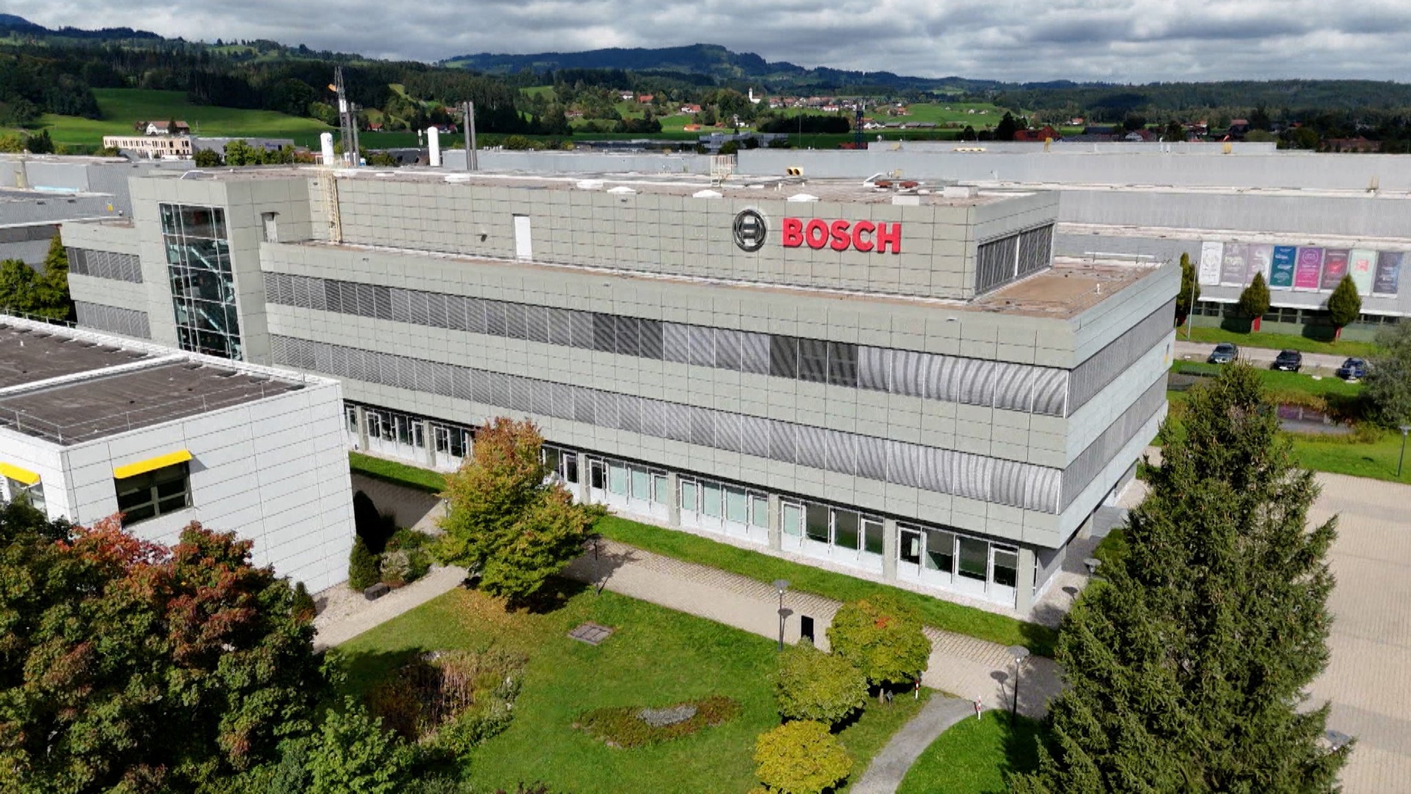 Der großangelegte Stellenabbau beim Autozulieferer Bosch betrifft auch dessen Werke im Allgäu.