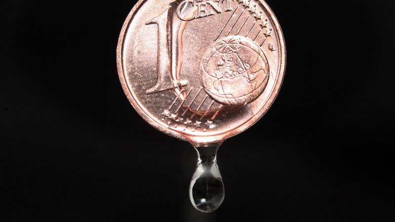 Symbolbild: Wassercent | Bild: dpa-Bildfunk/Fredrik von Erichsen Symbolbild: Wassercent