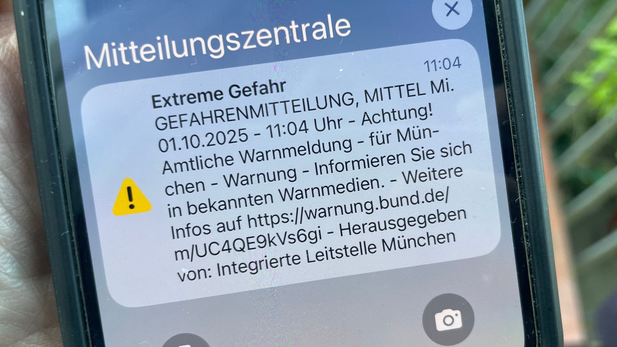 So sah am Mittwoch, 01.10.25, die Warnung wegen der Wiesn-Schließung aufgrund einer Bombendrohung aus
