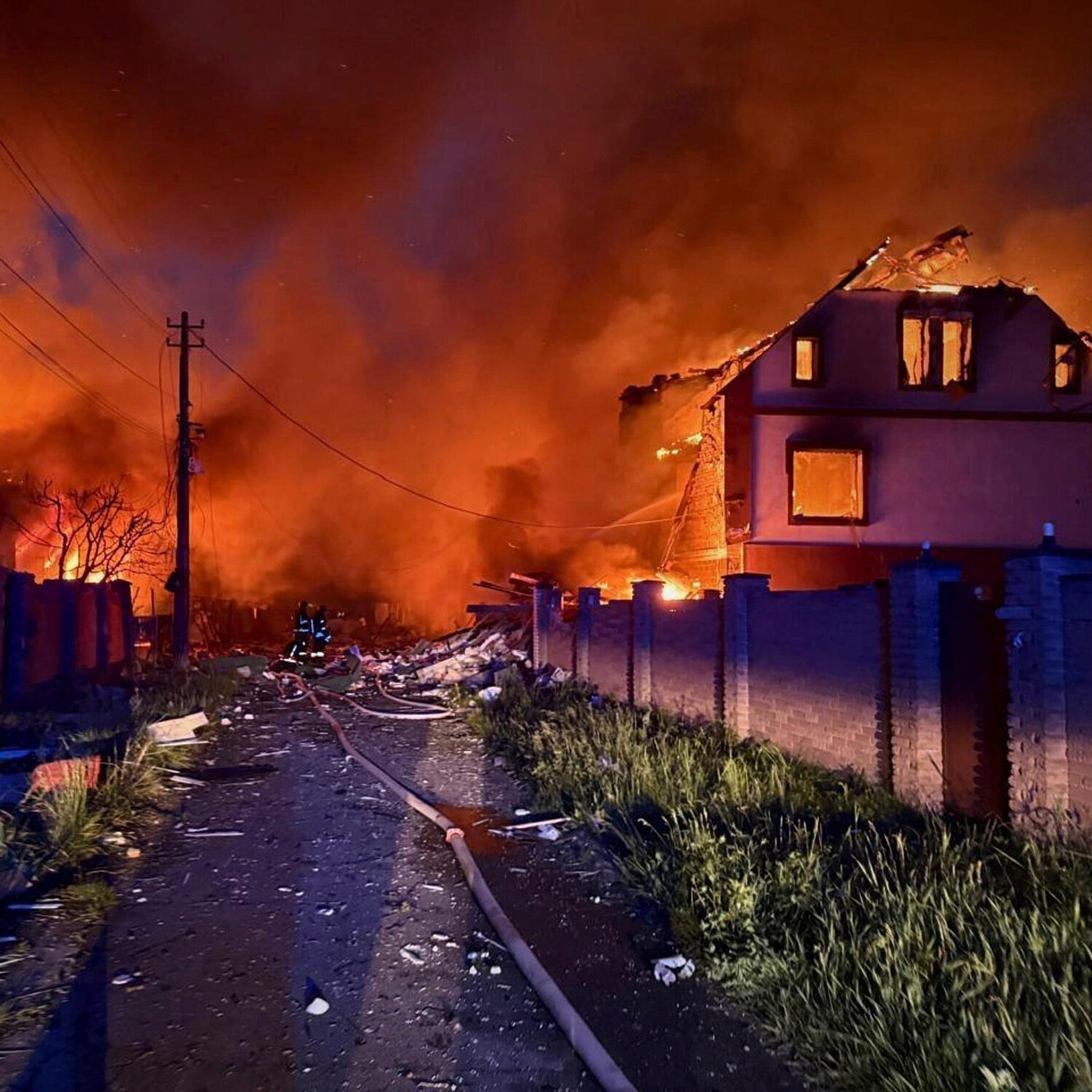 Russische Luftangriffe auf Ukraine