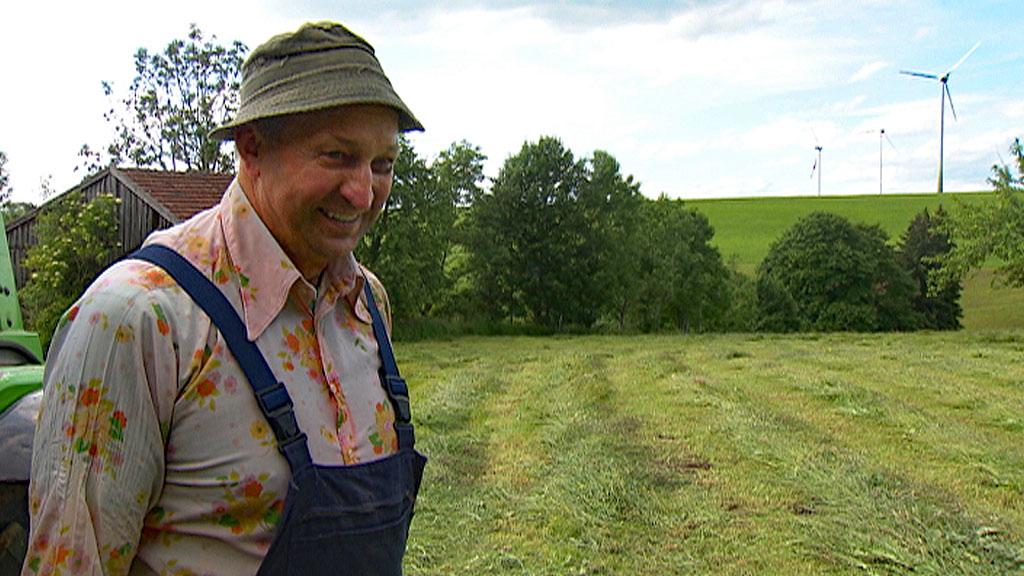 Johann Hartmann, direkter Anwohner des Windparks von Ollarzried, ist über den Bau der Windräder nicht informiert worden.