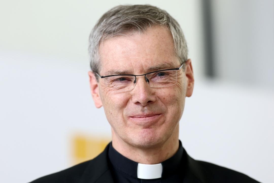 Bischof Heiner Wilmer ist der neue Vorsitzende der Bischofskonferenz. 