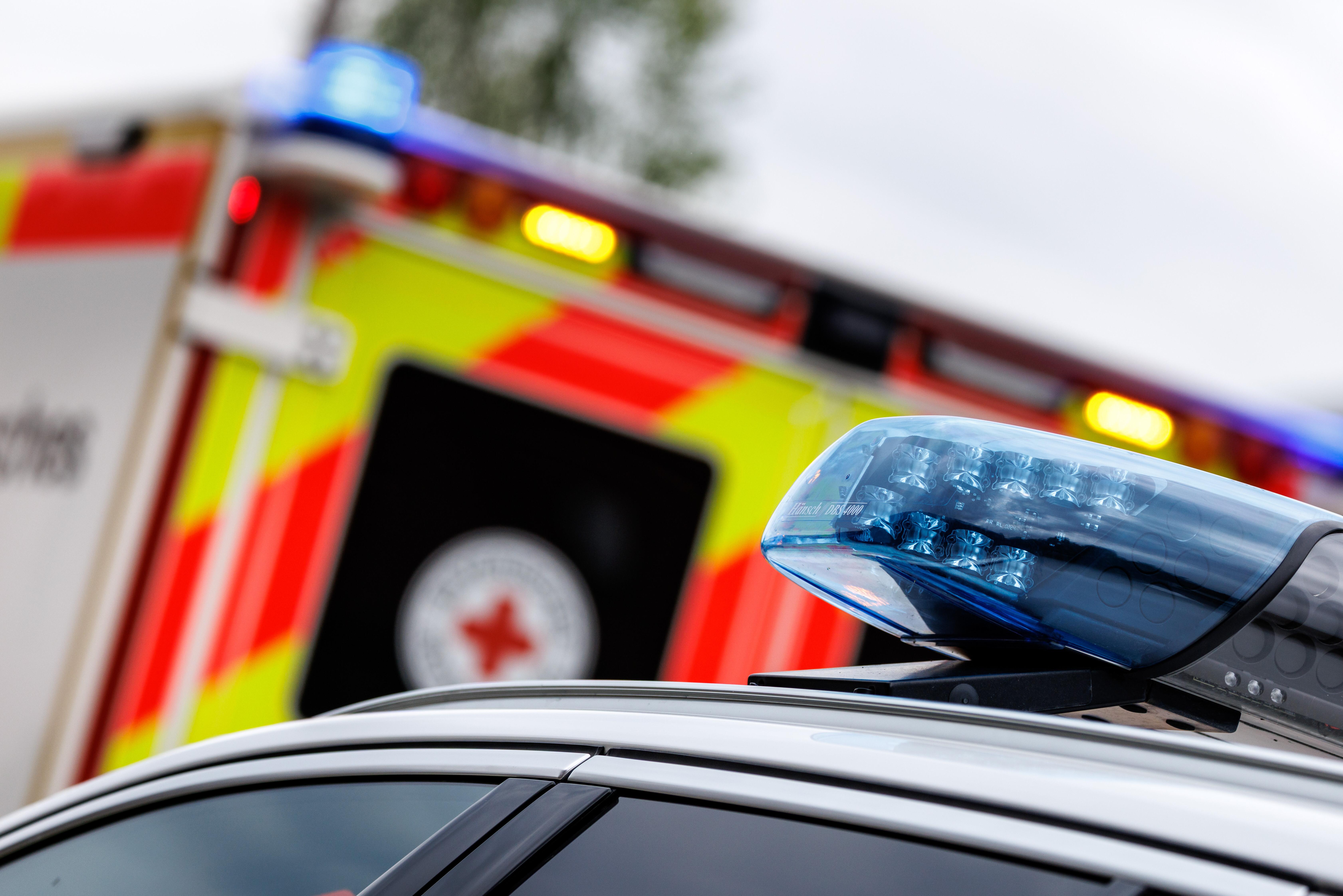 Schwerer Unfall: B12 bei Stammham gesperrt