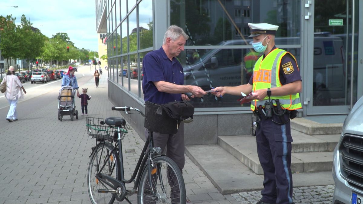 Kontrolltag In Regensburg Fahrradfahrer Im Fokus Br24