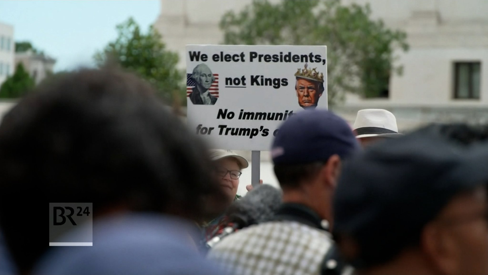 Das oberste Gericht hat dem Ex Präsidenten Trump einen weitgehenden Schutz vor Strafverfolgung zugesichert.