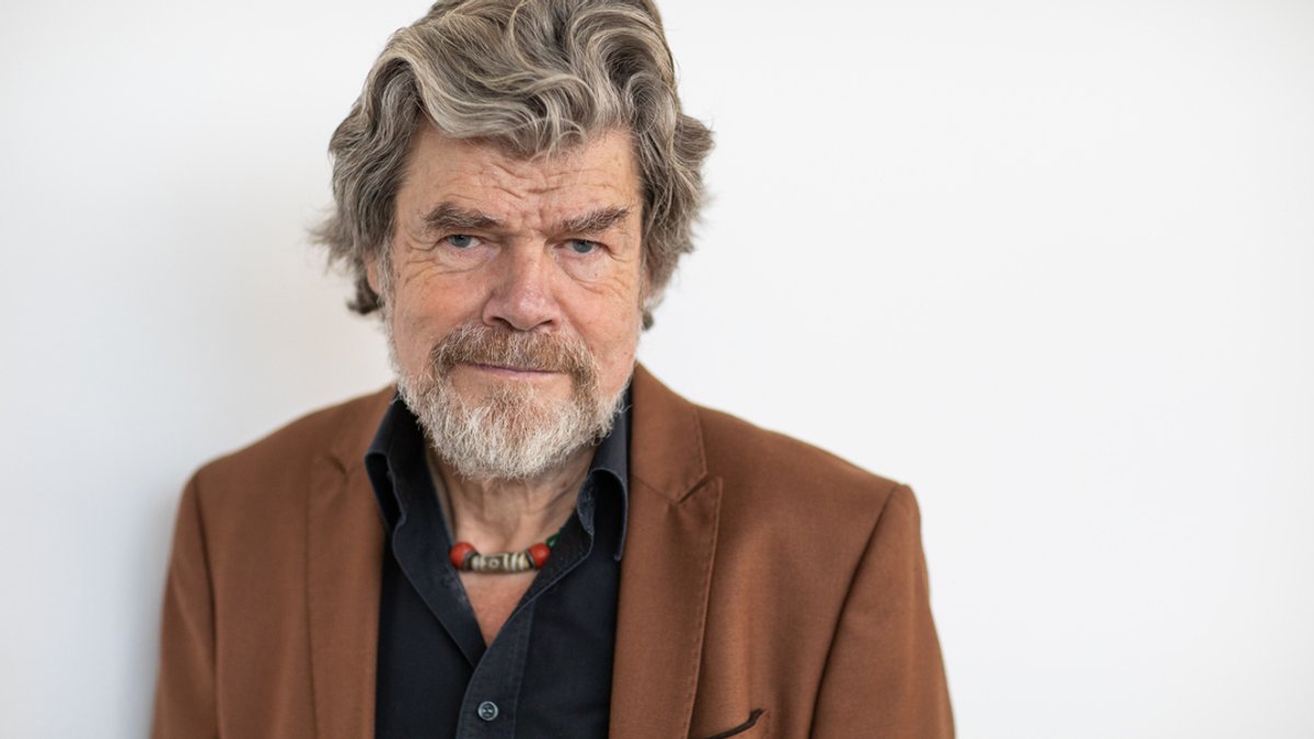 Zwei Rekordtitel verloren: Bergsteiger Messner reagiert gelassen | Bild: BR/Johanna Schlüter Zwei Rekordtitel verloren: Bergsteiger Messner reagiert gelassen