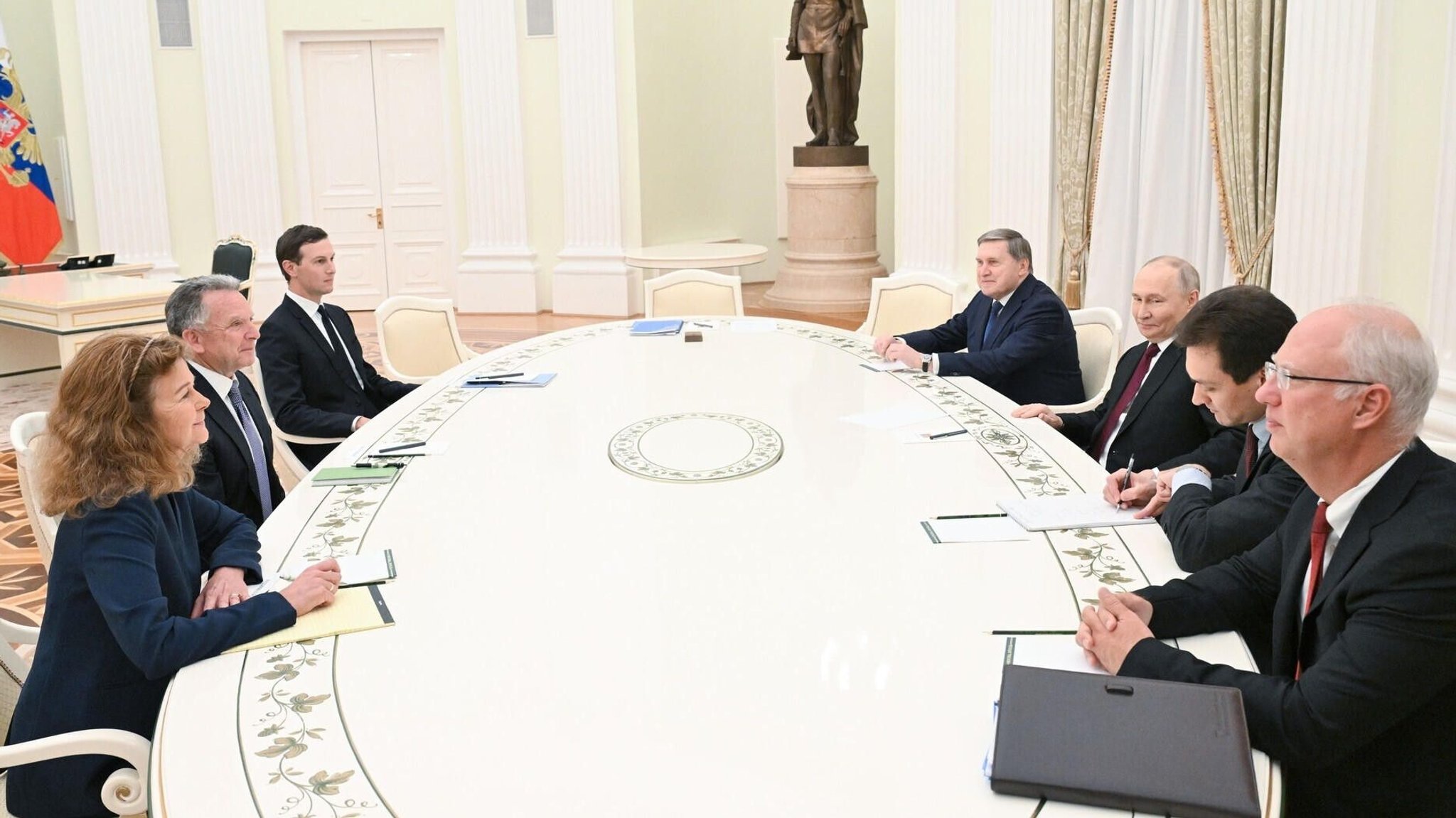 "Russland ist müde": Viel Spott für Verhandlungsrunde mit Putin