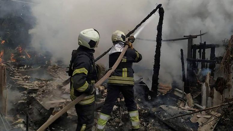 Ukraine-Krieg: Schwere Zerstörungen durch russischen Beschuss in Lyssytschansk am 2. Juli 2022. | Bild:Militärverwaltung der Region Luhansk/AP/dpa