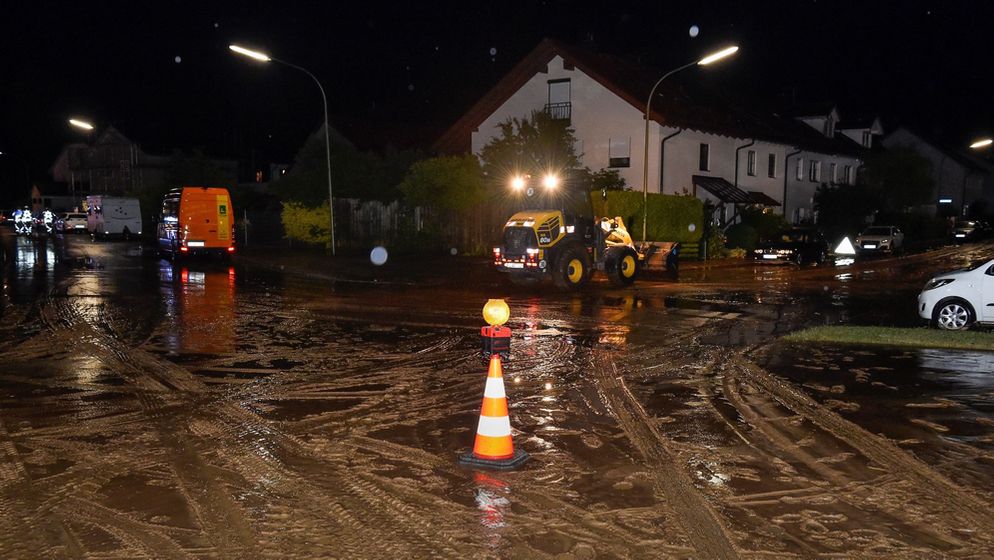 69-jährige frau aus einem 45-jährigen mann