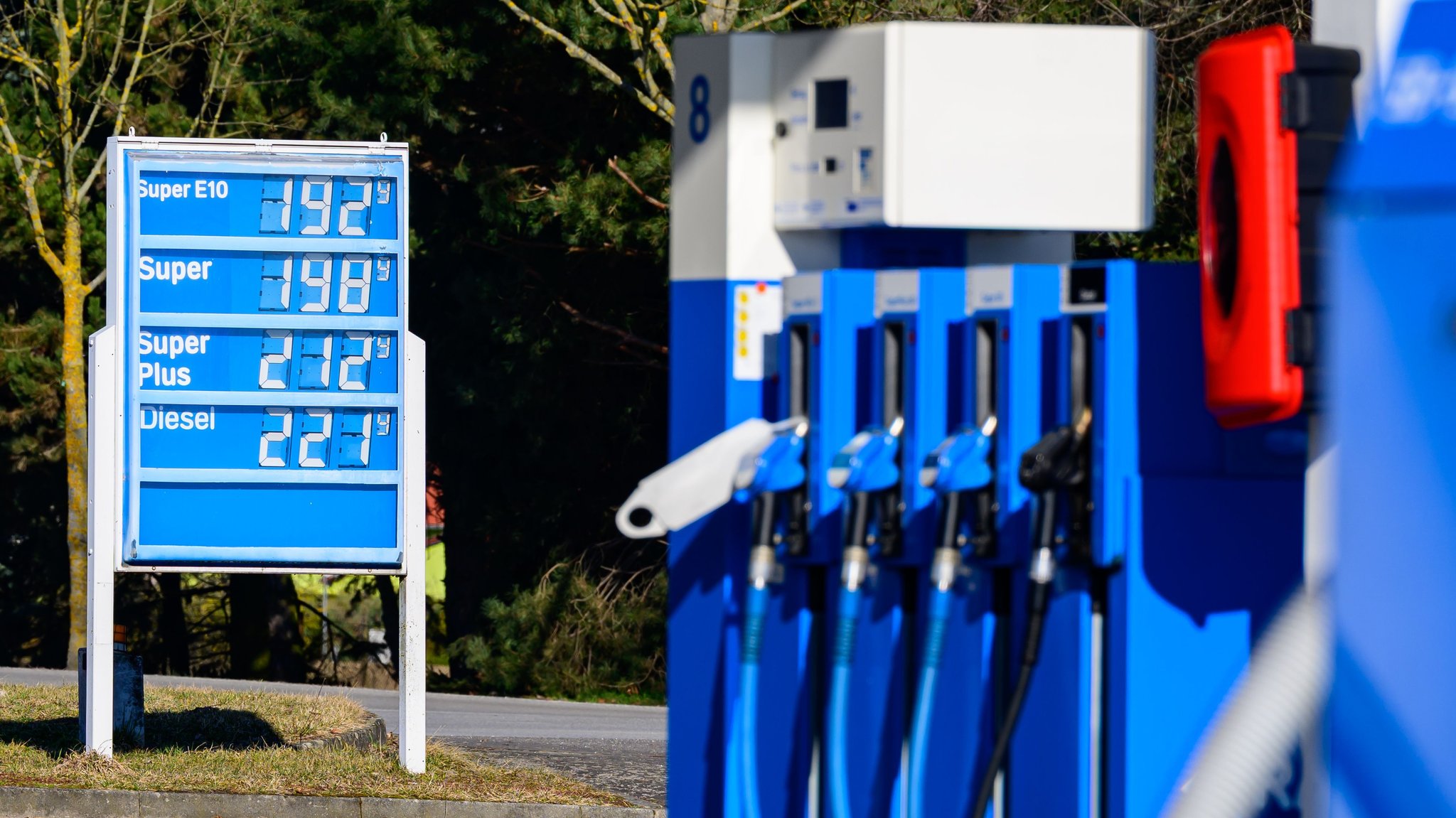 Spritpreisregel für Tankstellen tritt ab Mittwoch in Kraft