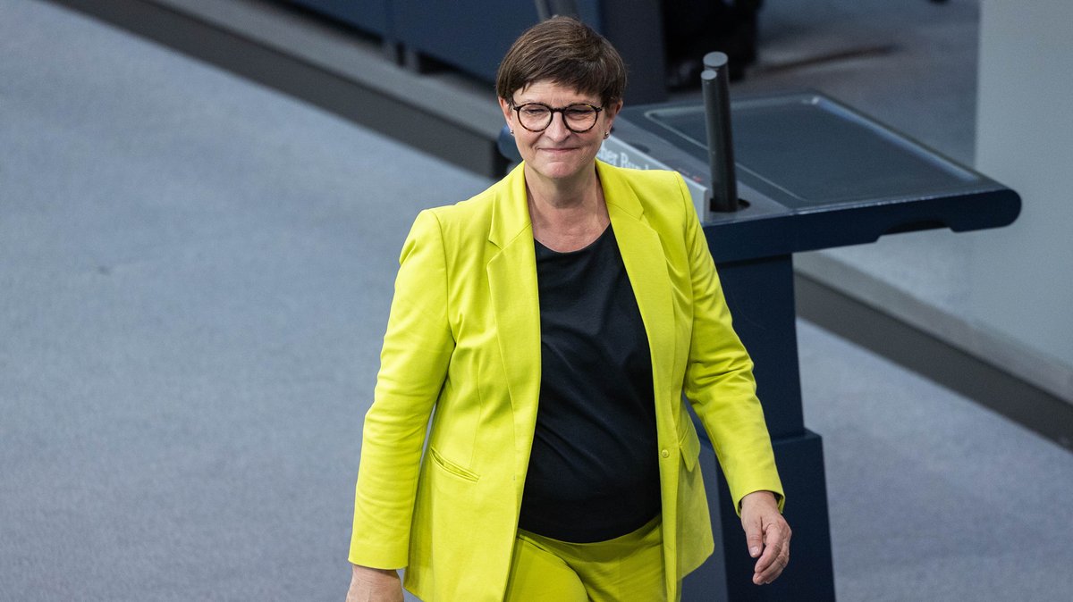 Nach Kandidatur-Verzicht: SPD-Frauen würdigen Esken 