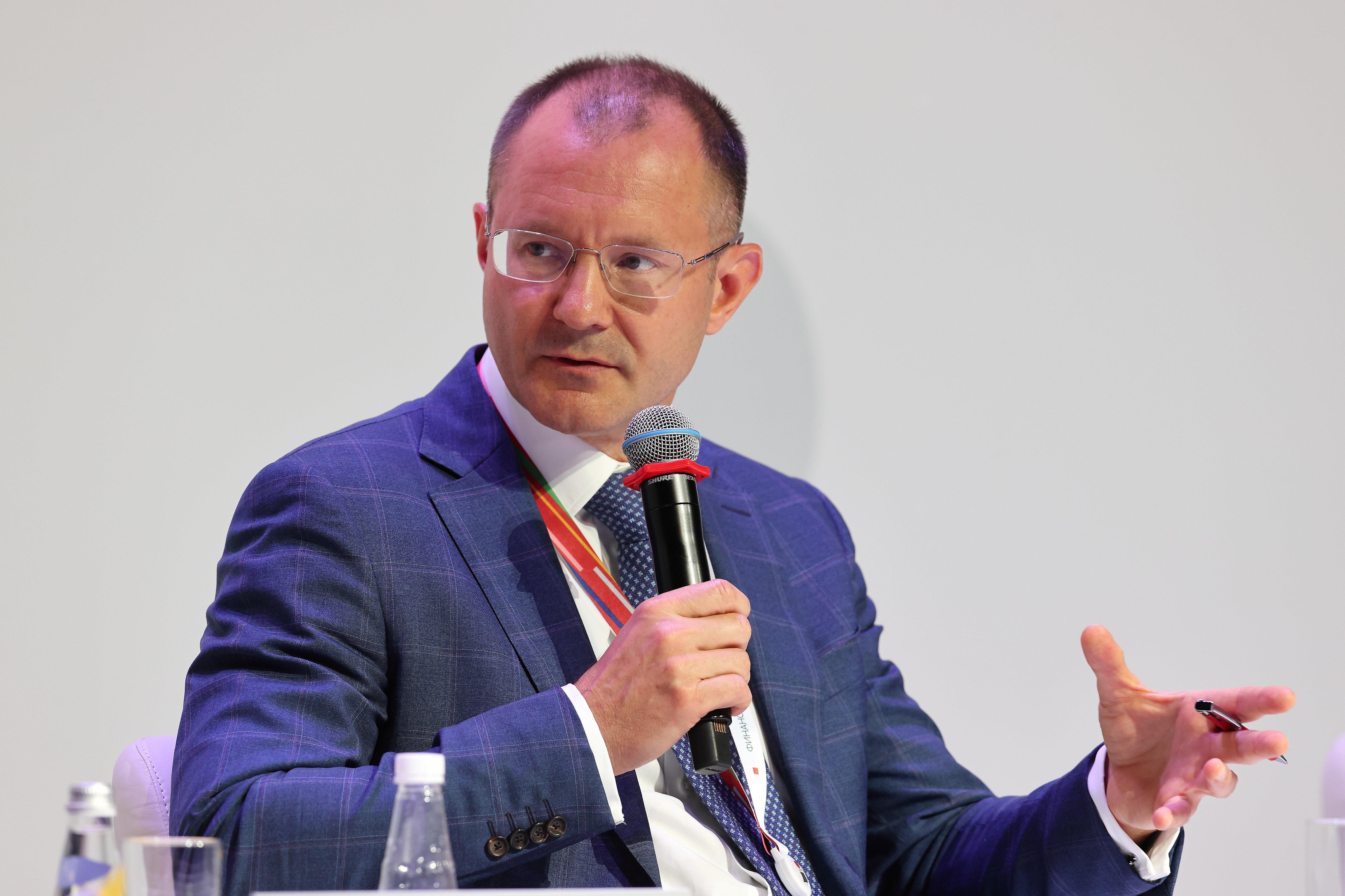 Porträt des russischen Zentralbank-Funktionärs