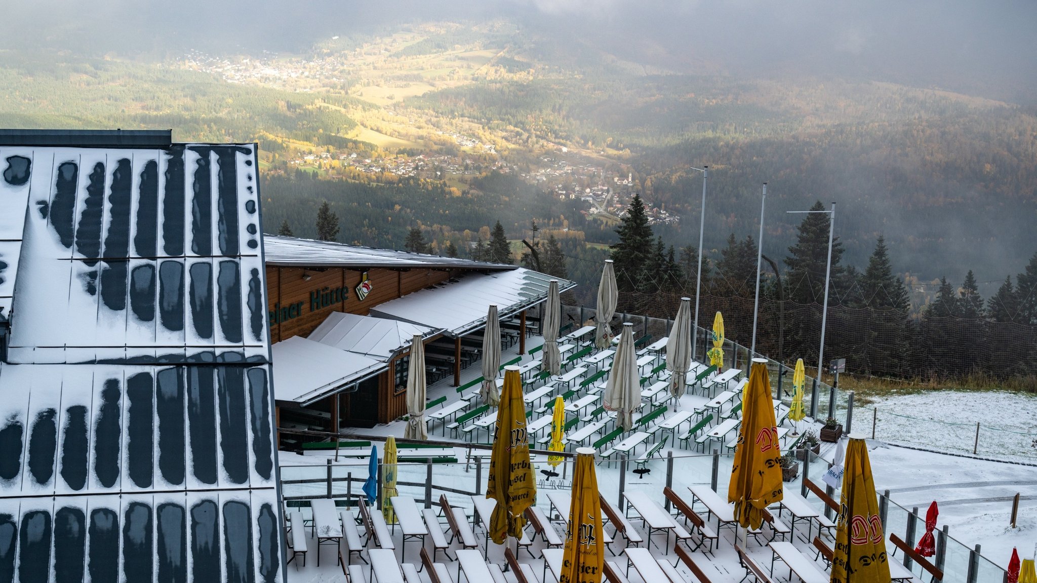 Wochenende: Kühl, nass, stürmisch – und örtlich Schnee