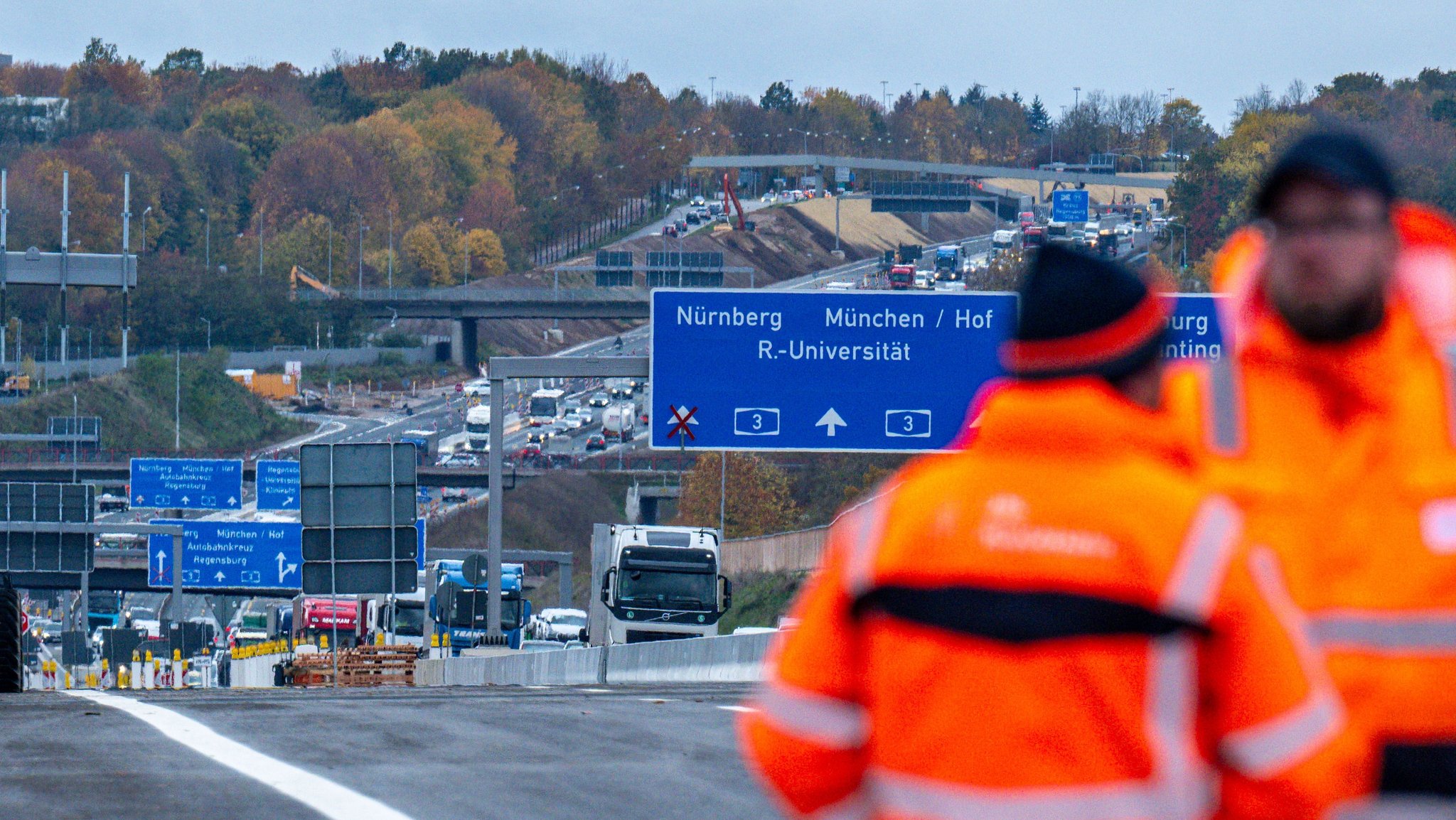 Die A3 bei Regensburg während der Bauarbeiten.