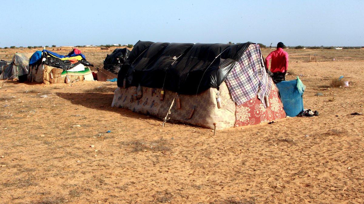 Tunesien setzt Migranten systematisch in Wüste aus 