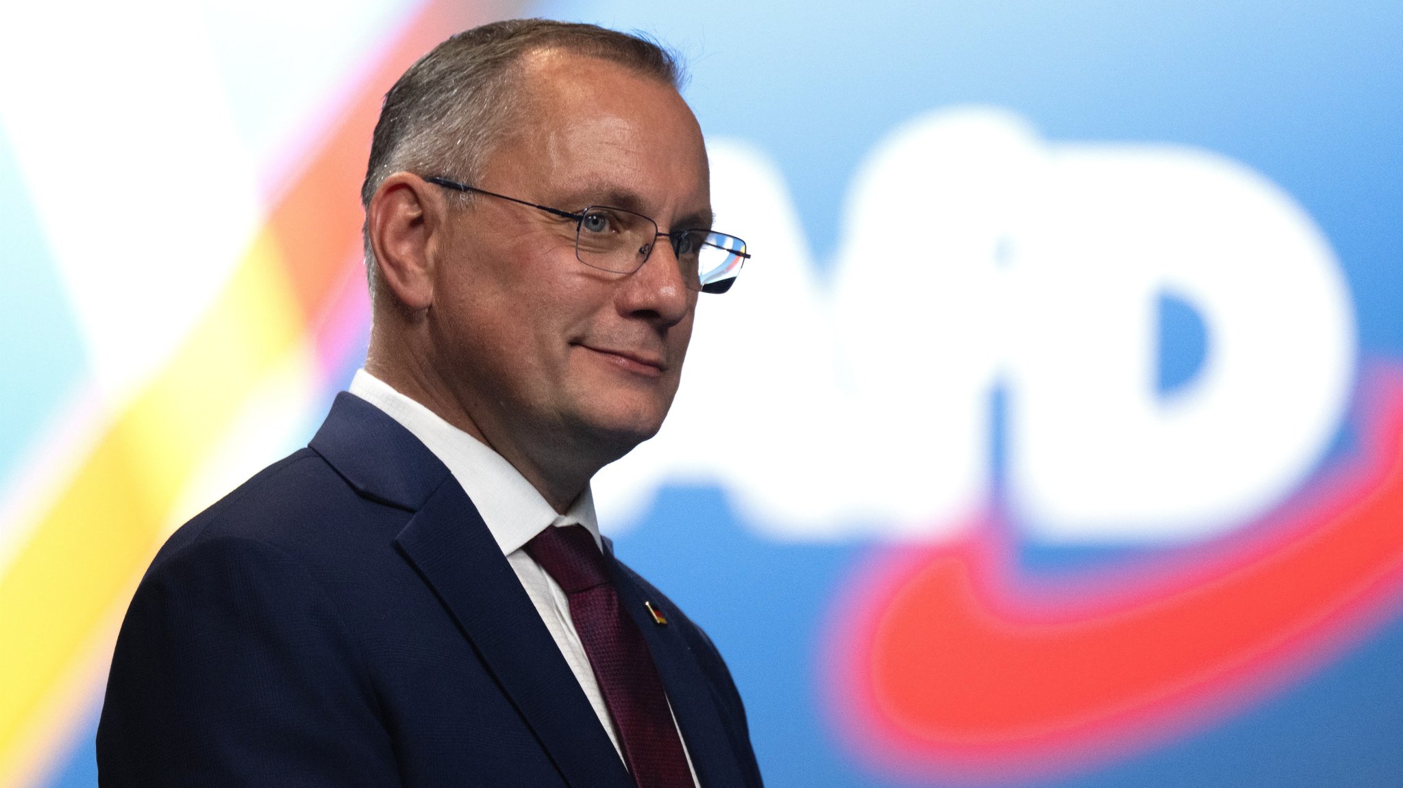 AfD will Verfassungsschutz an Parteienbeobachtung hindern