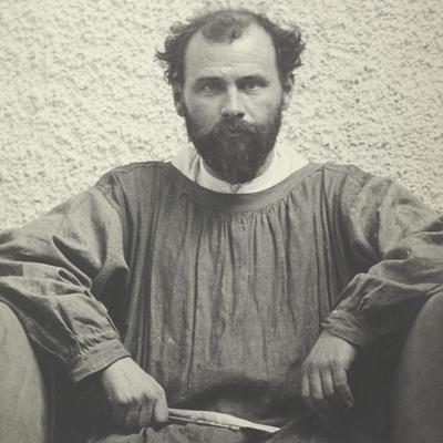 Dame Miniarsch Dunkelhaarig Kuessen