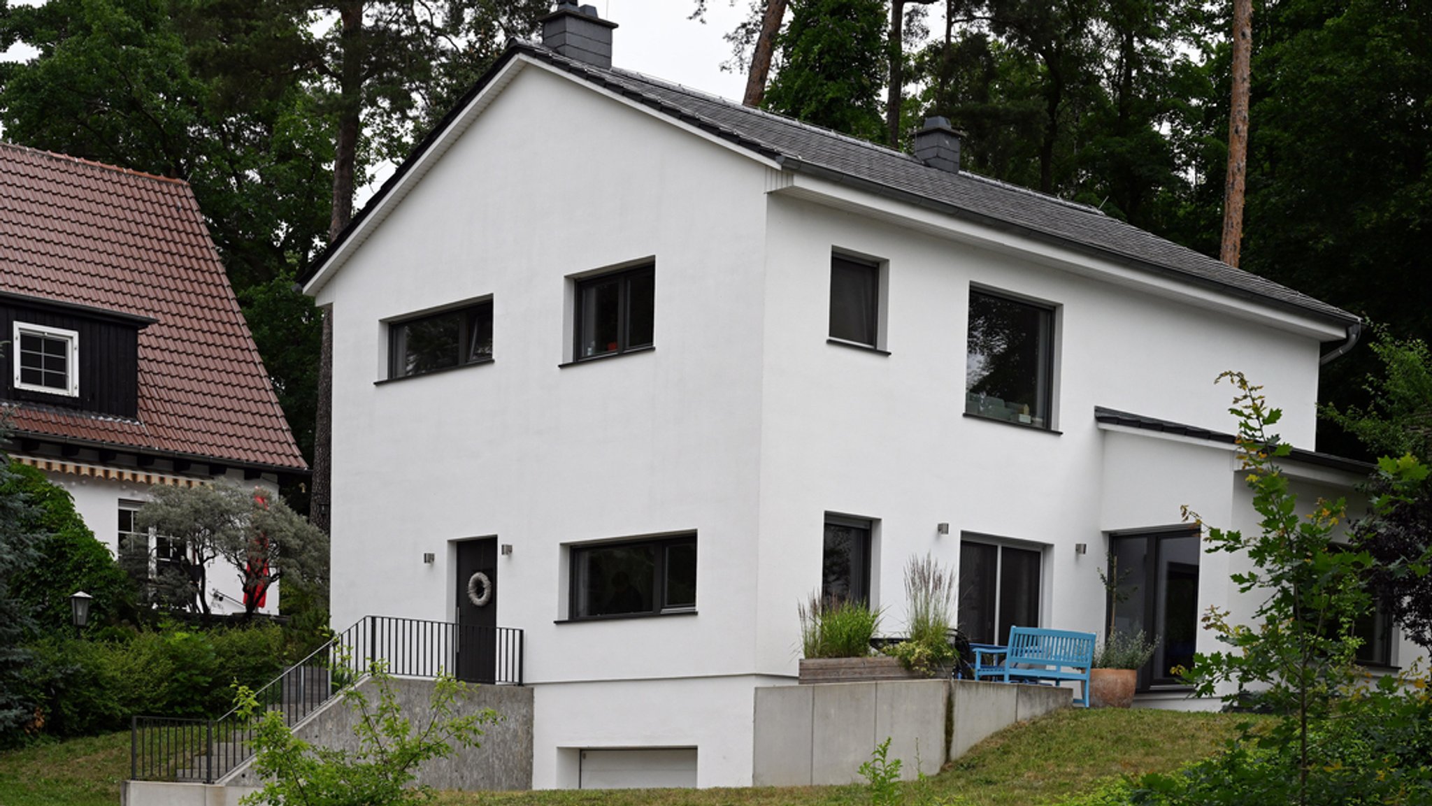 Ein Einfamilienhaus am Waldrand