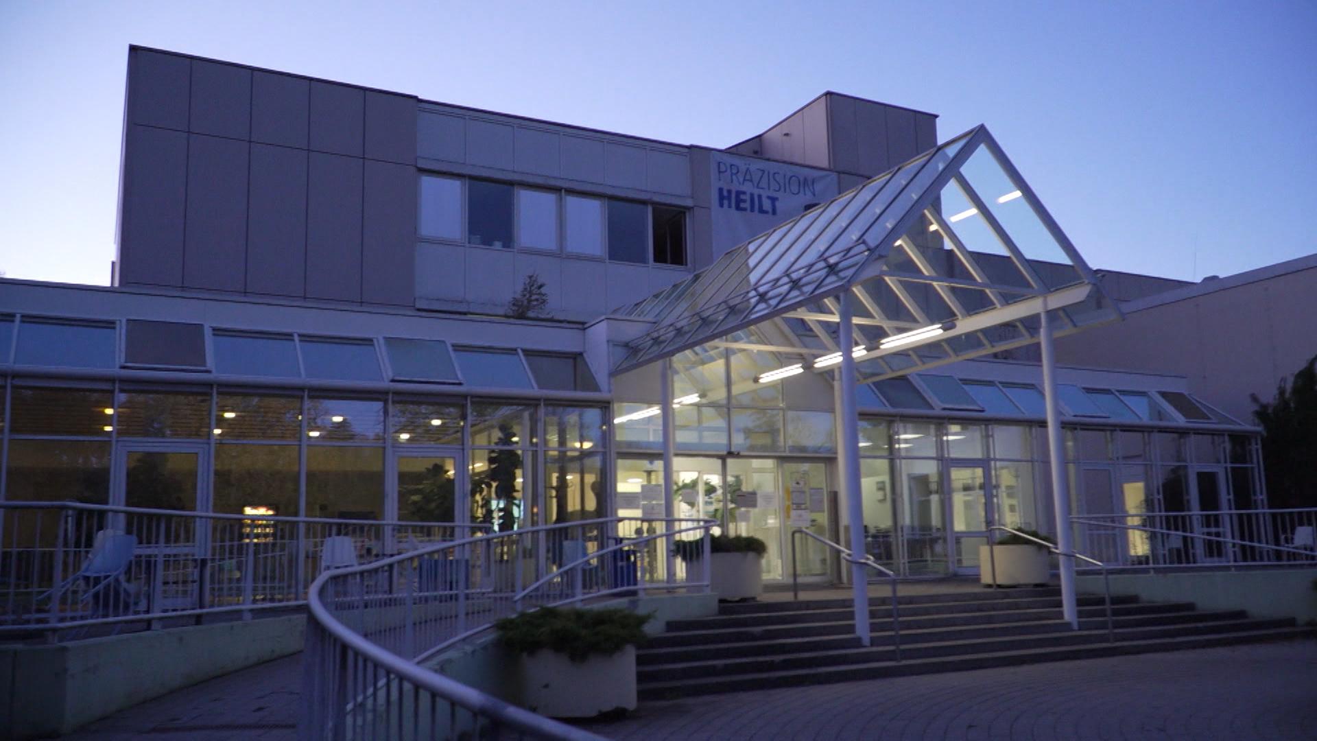 Krankenhaus Schongau: Corona-Ausbruch soll aufgeklärt werden | BR24