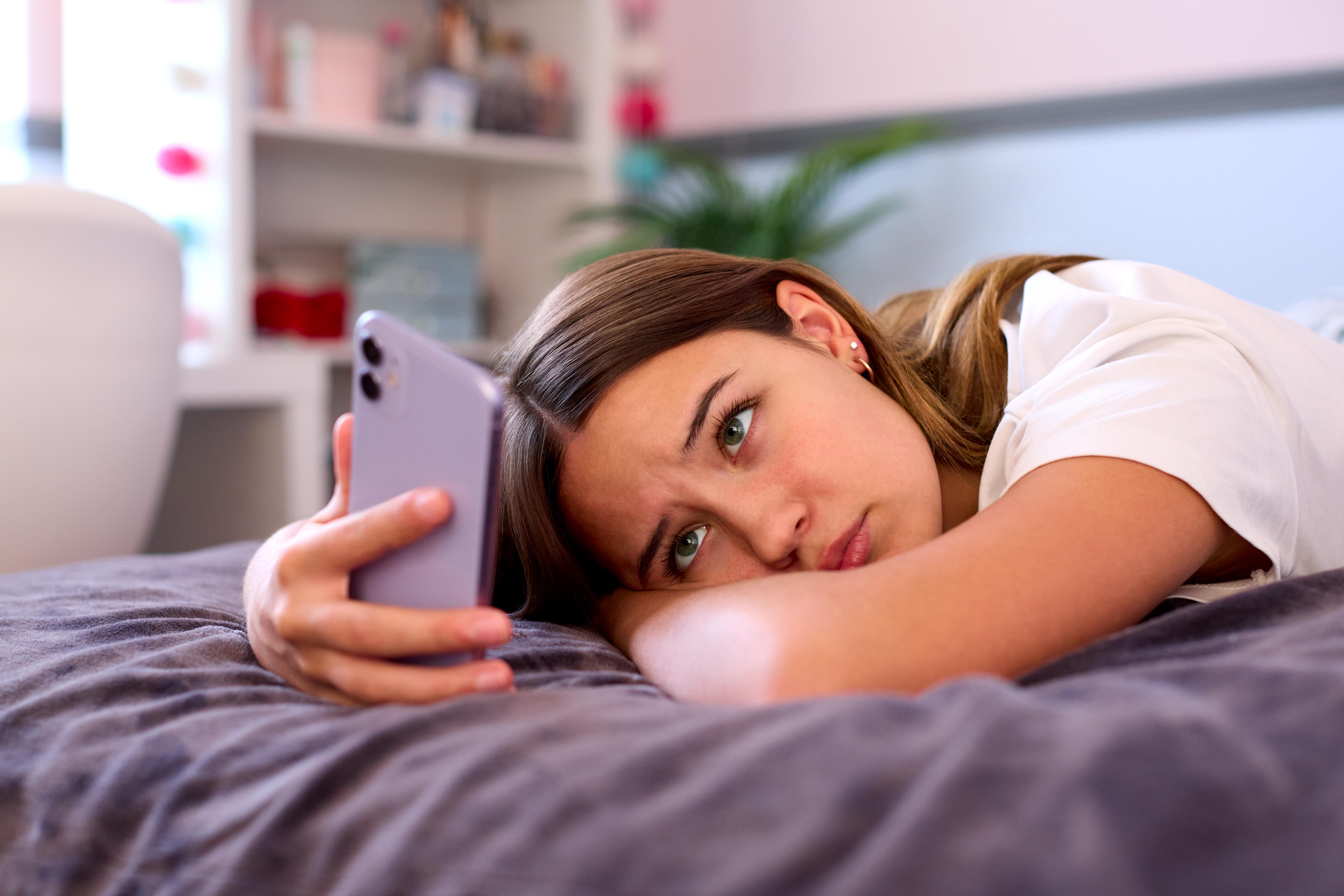 Navigating Intimate Health Data: Risks and Privacy Concerns