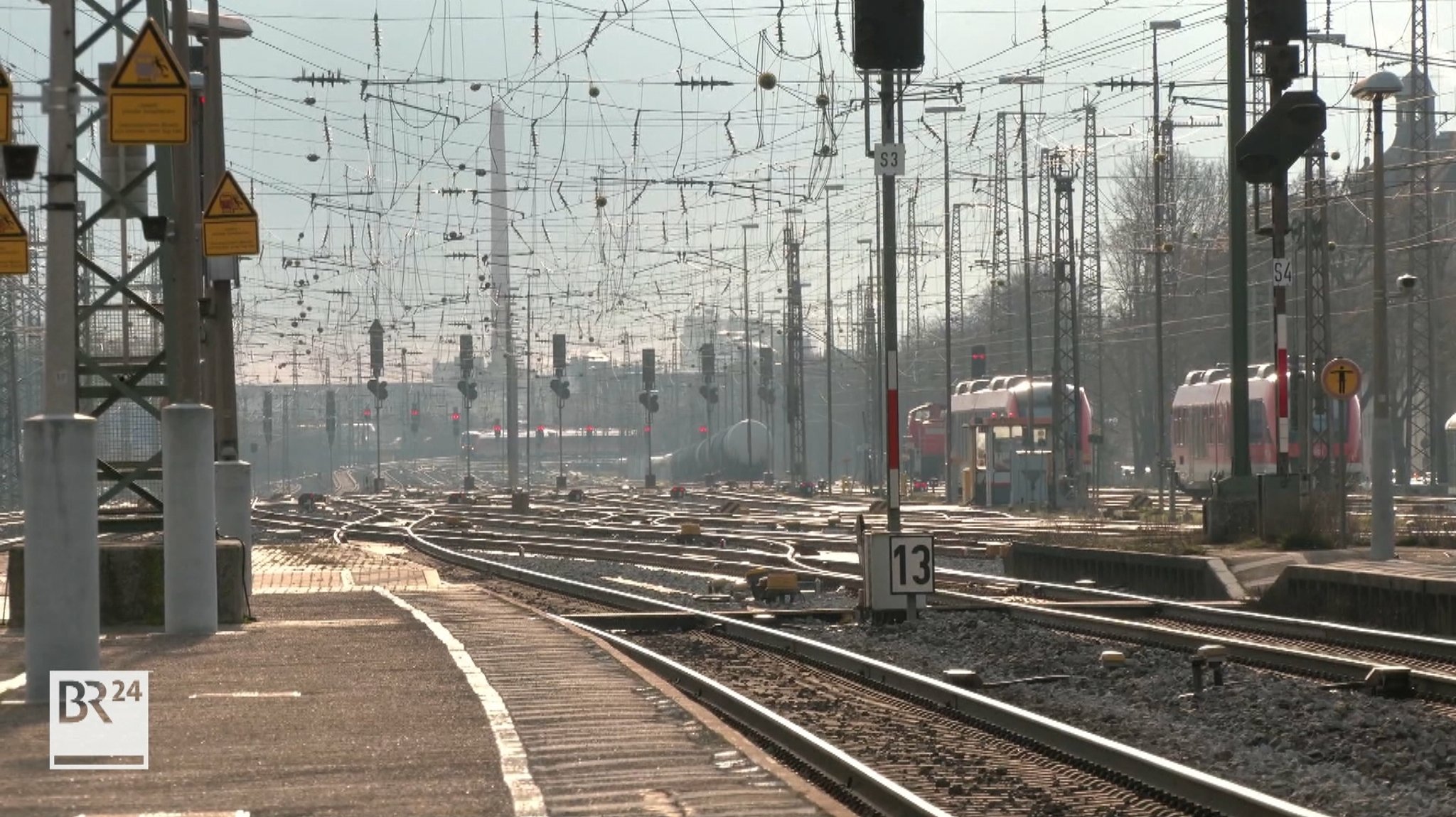 Die GDL streikt schon wieder. Und erneut bekommen die Fahrgäste der Deutschen Bahn die Auswirkungen zu spüren. Auch in Bayern.