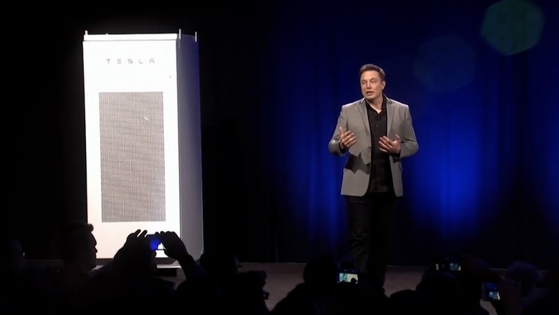 Tech-Milliardär Elon Musk will weniger Zeit in die Politik und mehr in sein Unternehmen Tesla stecken. | Bild: BR 2025 Tech-Milliardär Elon Musk will weniger Zeit in die Politik und mehr in sein Unternehmen Tesla stecken.