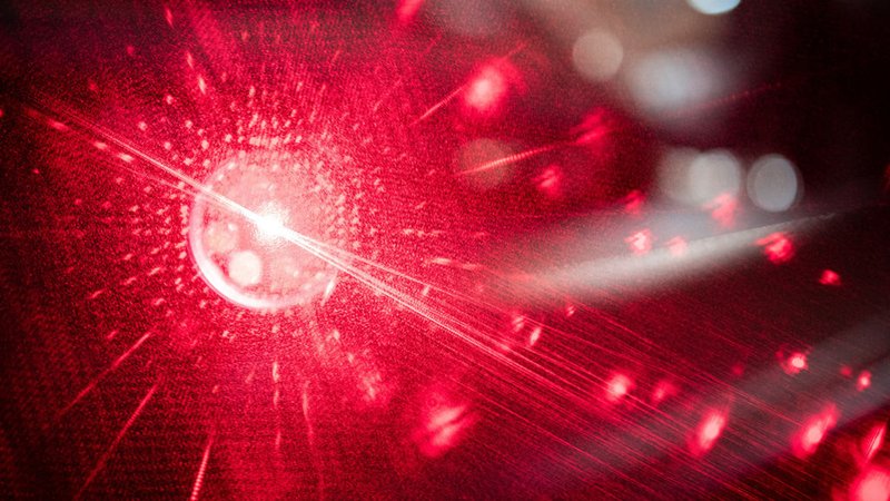 Laserpointer (Symbolbild). | Bild: dpa-Bildfunk/Fabian Strauch Laserpointer (Symbolbild).