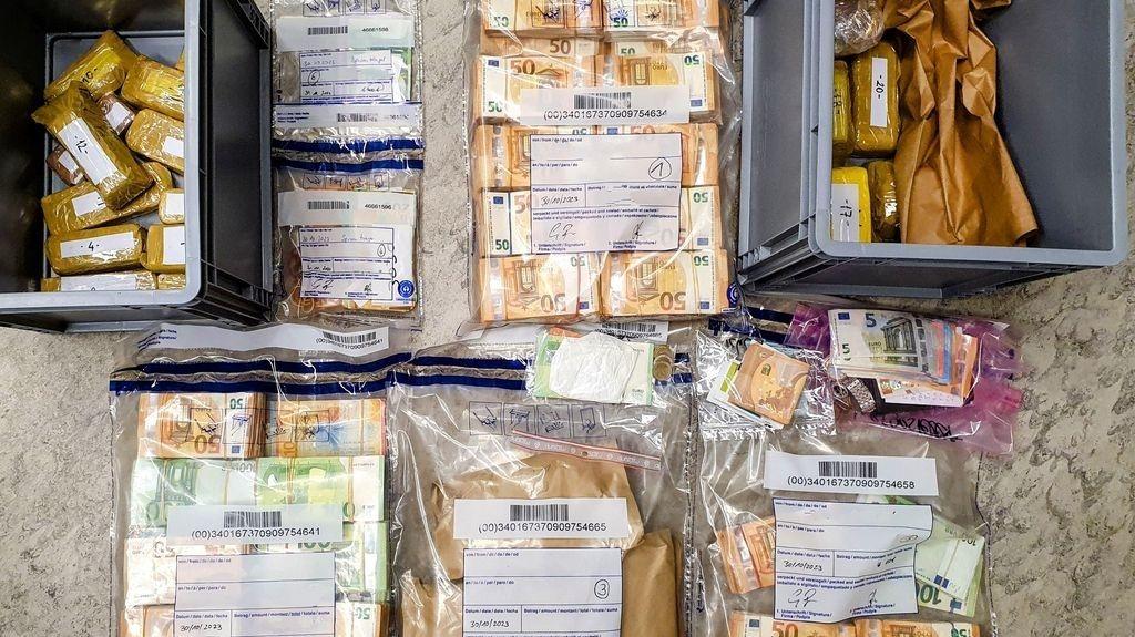 Bilder vom Millionenfund Ende 2023