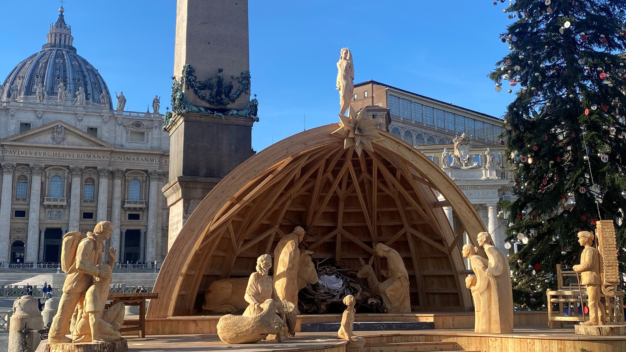 Krippe auf dem Petersplatz 