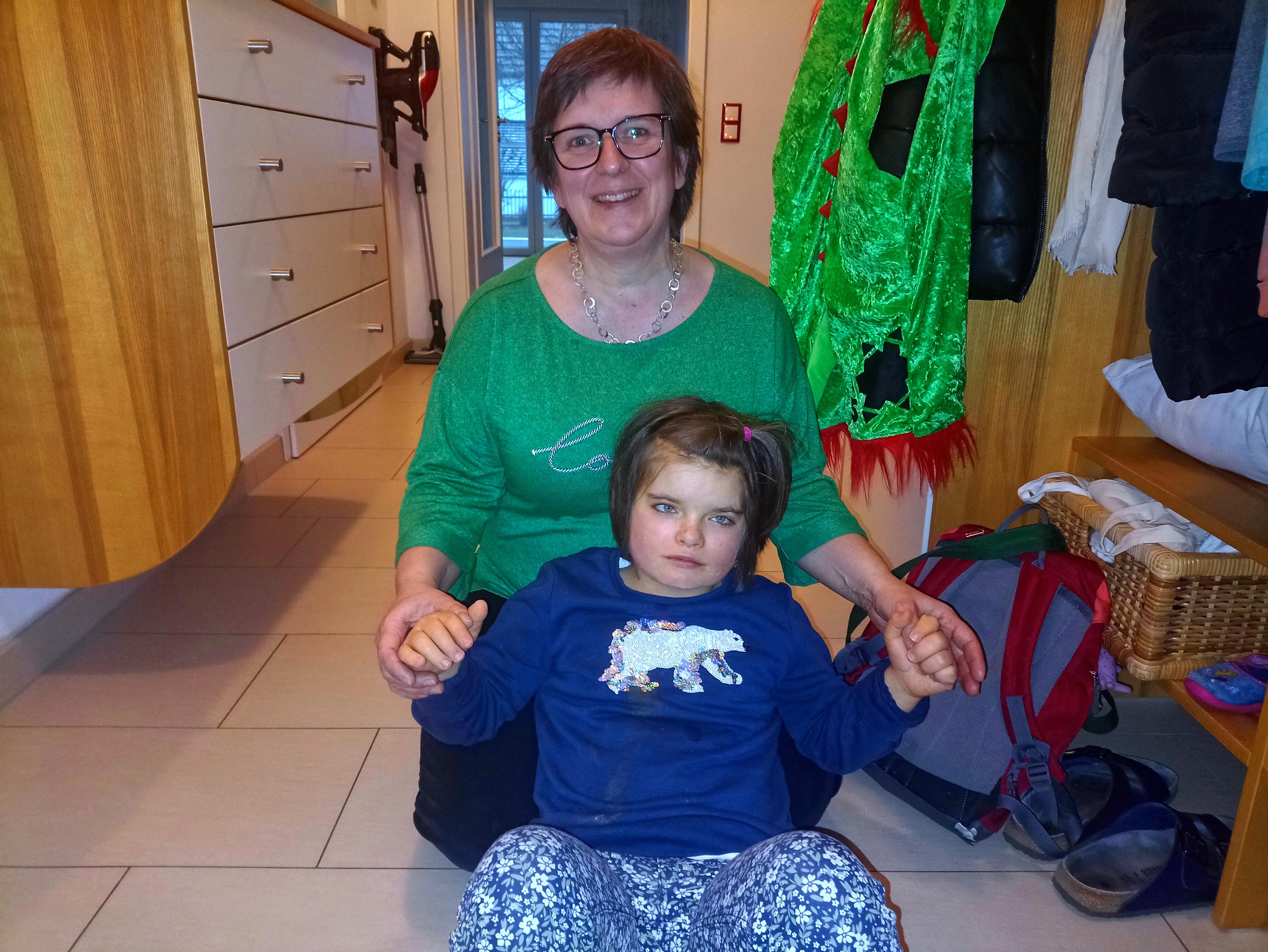 Stephanie Weinberger und ihre Tochter Julia 