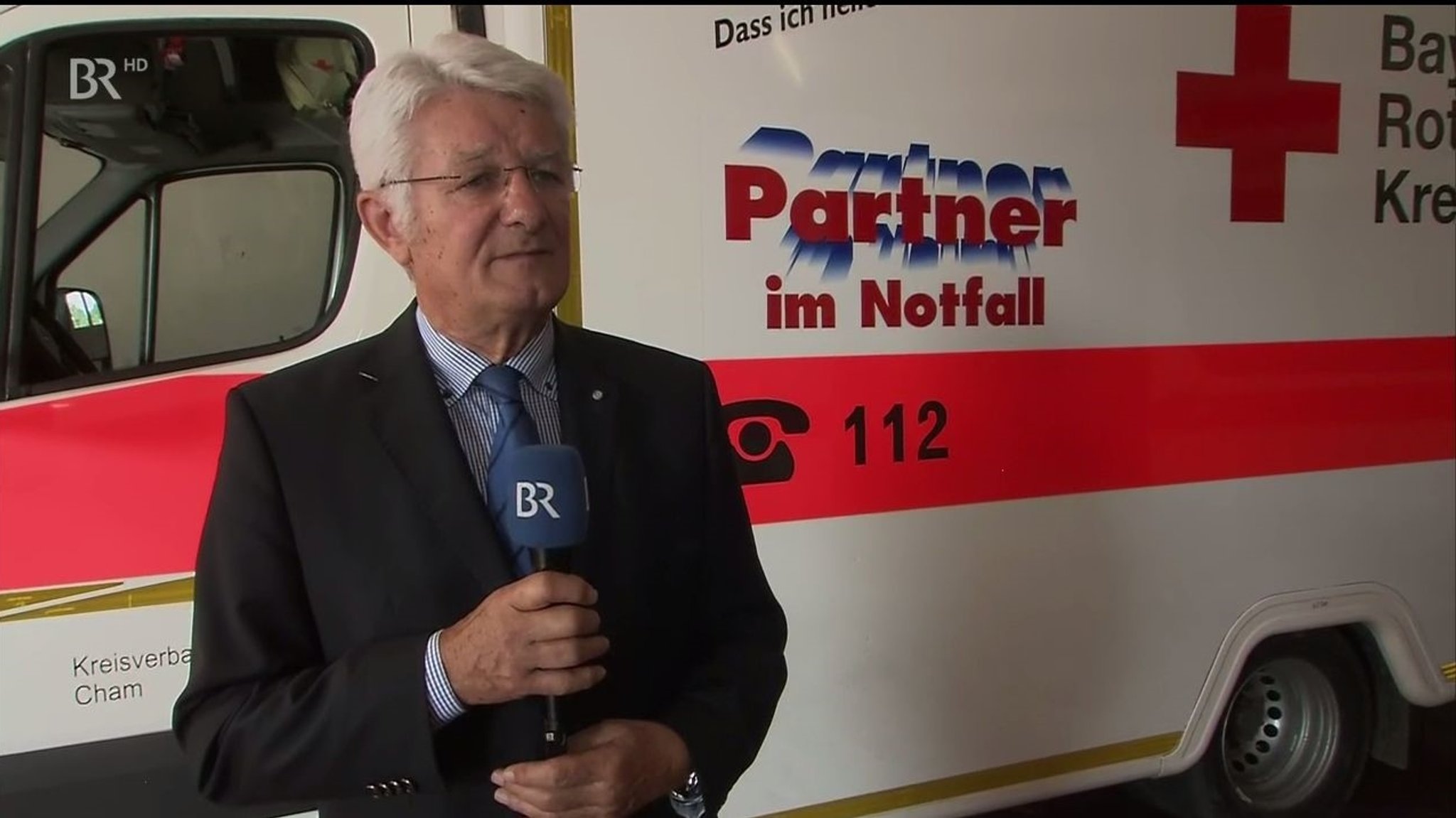 BRK-Präsident Theo Zellner im Gespräch mit dem Bayerischen Rundfunk