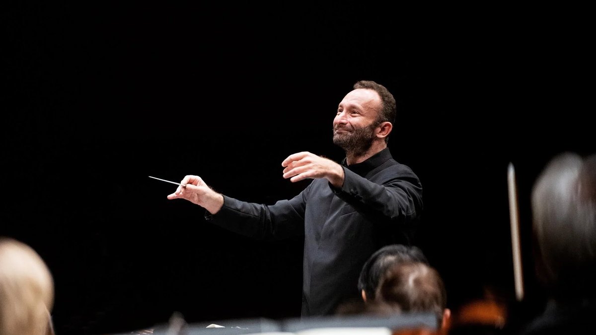 Kirill Petrenko dirigiert bei den Salzburger Osterfestspielen 2026