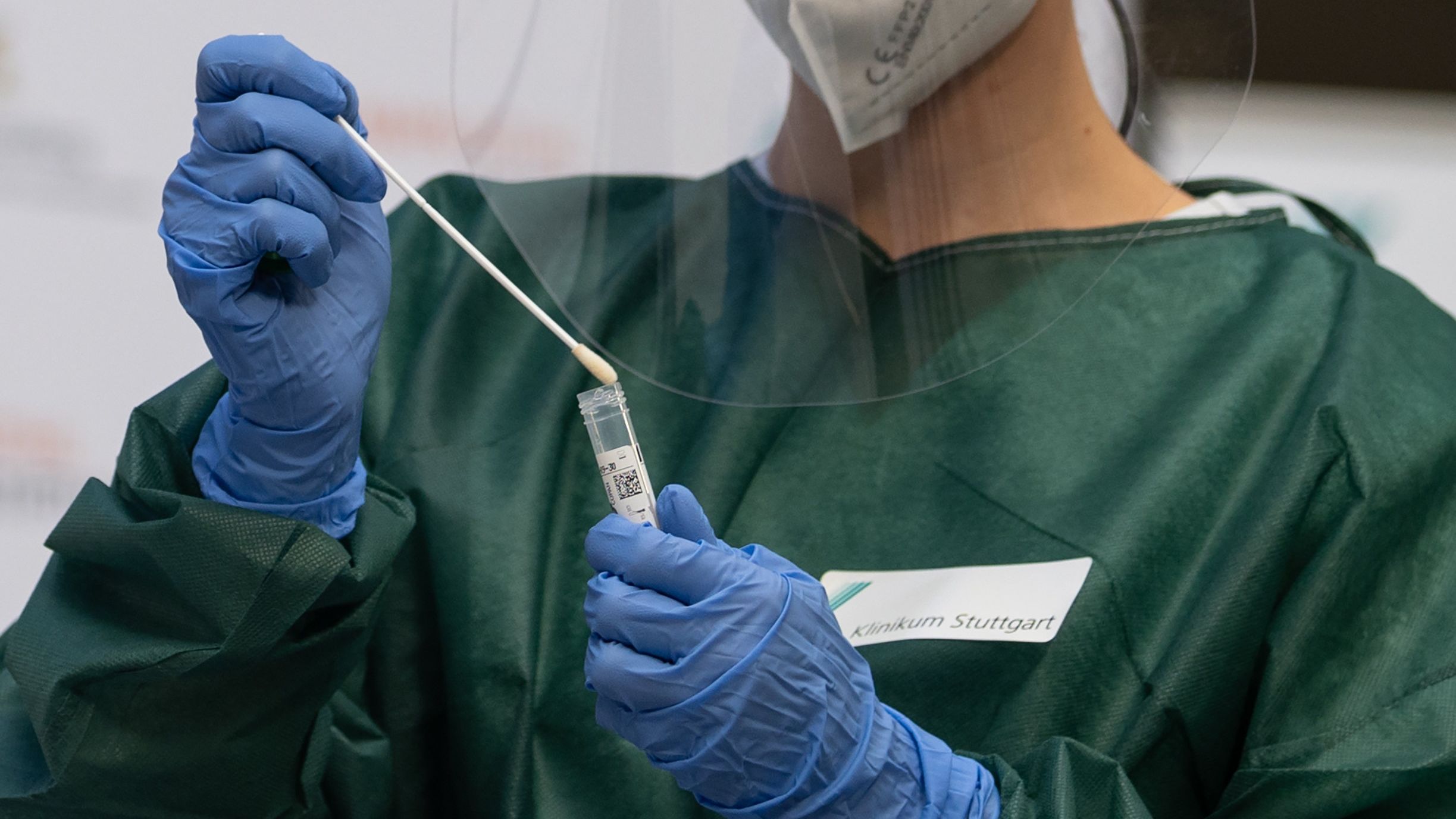 RKI meldet knapp 2.500 Neuinfektionen - Inzidenz steigt auf 17,0 - Vimarsana News