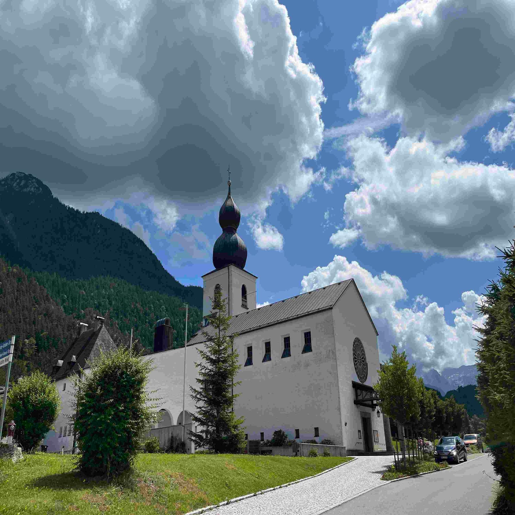 Zwölfuhrläuten