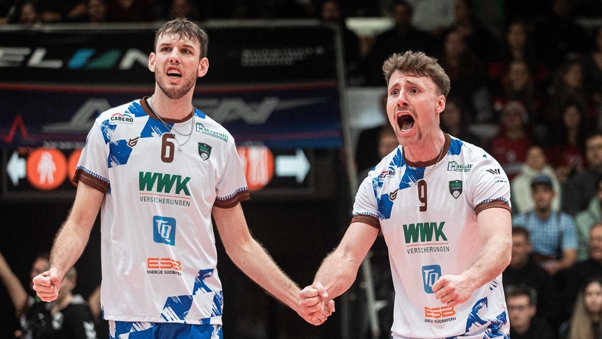 Herrschings Volleyballer Filip John (l.) und Eric Burggräf