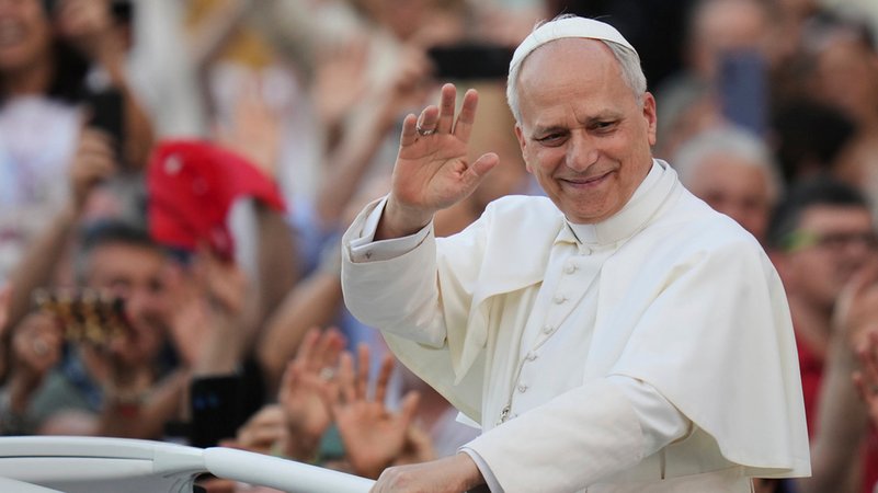 Papst Leo XIV. | Bild: dpa-Bildfunk/Alessandra Tarantino Papst Leo XIV.