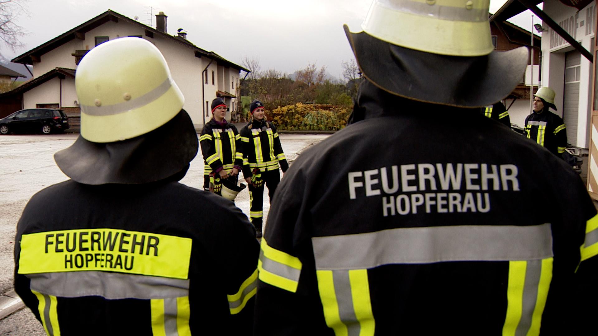 "Männer Marsch!" Frauenpower Bei Der Feuerwehr | BR24