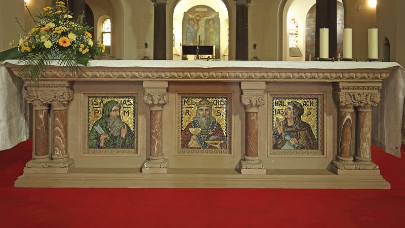 Malachias von Armagh war ein irischer Erzbischof und Heiliger, dem geheimnisvolle Weissagungen zugeschrieben werden. | Bild: picture alliance / imageBROKER | Gerald Abele Malachias von Armagh war ein irischer Erzbischof und Heiliger, dem geheimnisvolle Weissagungen zugeschrieben werden.