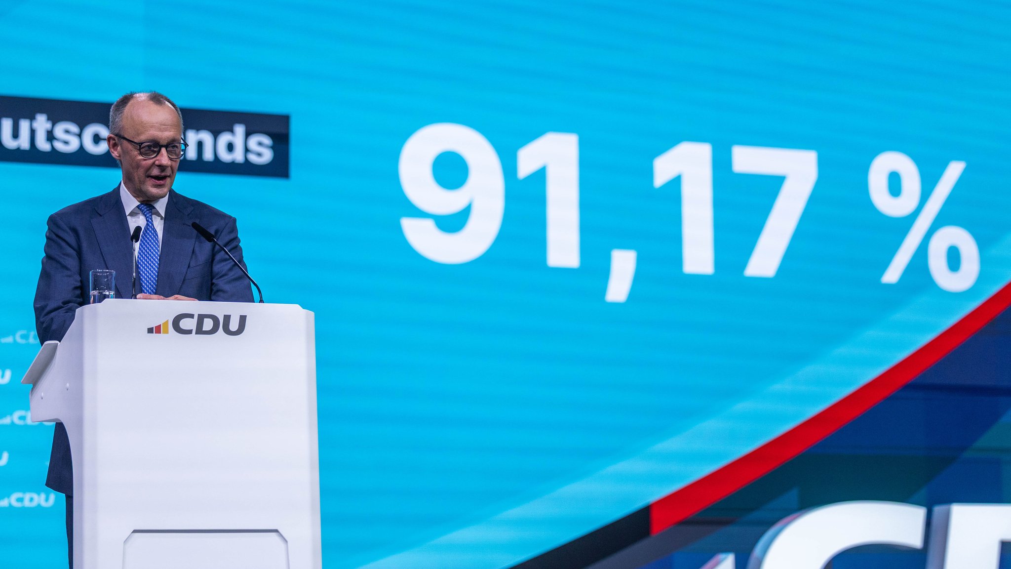 CDU-Parteitag: Die Wiederwahl des Außenkanzlers