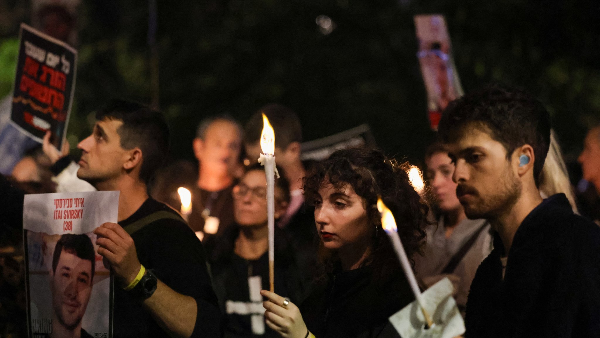 Tausende protestierten nach dem Vorfall in Tel Aviv für einen neuen Geisel-Deal