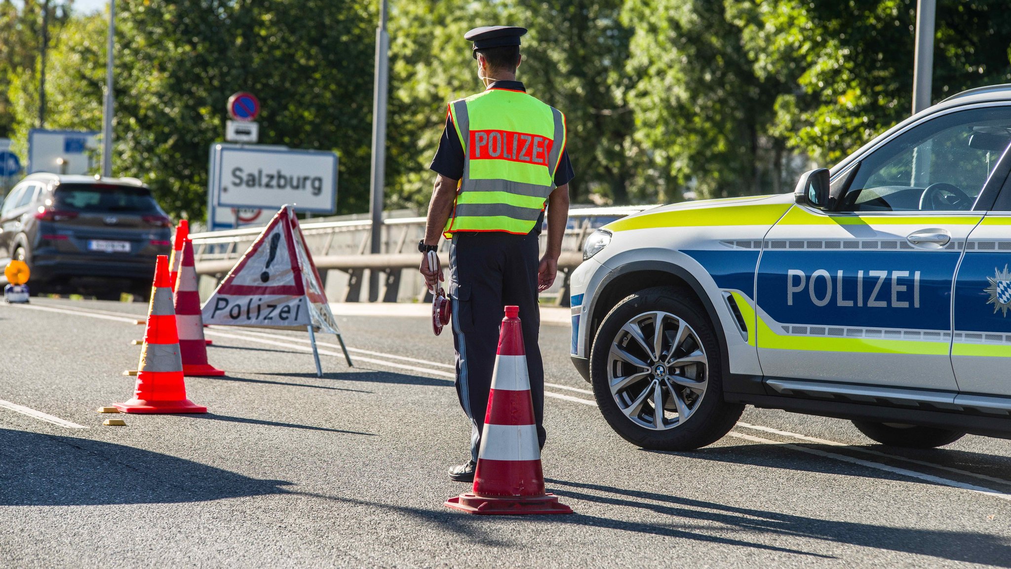 Ein Foto aus dem September 2023: An der bayerisch-österreichischen Grenze läuft fürs Erste alles weiter wie gehabt.