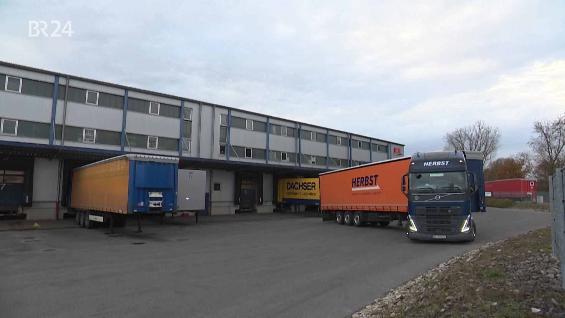 Lkw auf Firmengelände