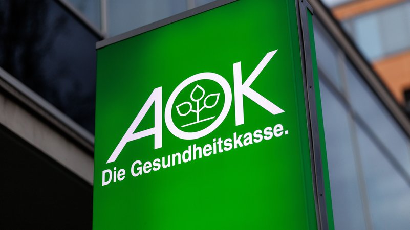 Auch die AOK Bayern wird deutlich teurer | Bild: picture alliance / dpa | Matthias Balk Auch die AOK Bayern wird deutlich teurer