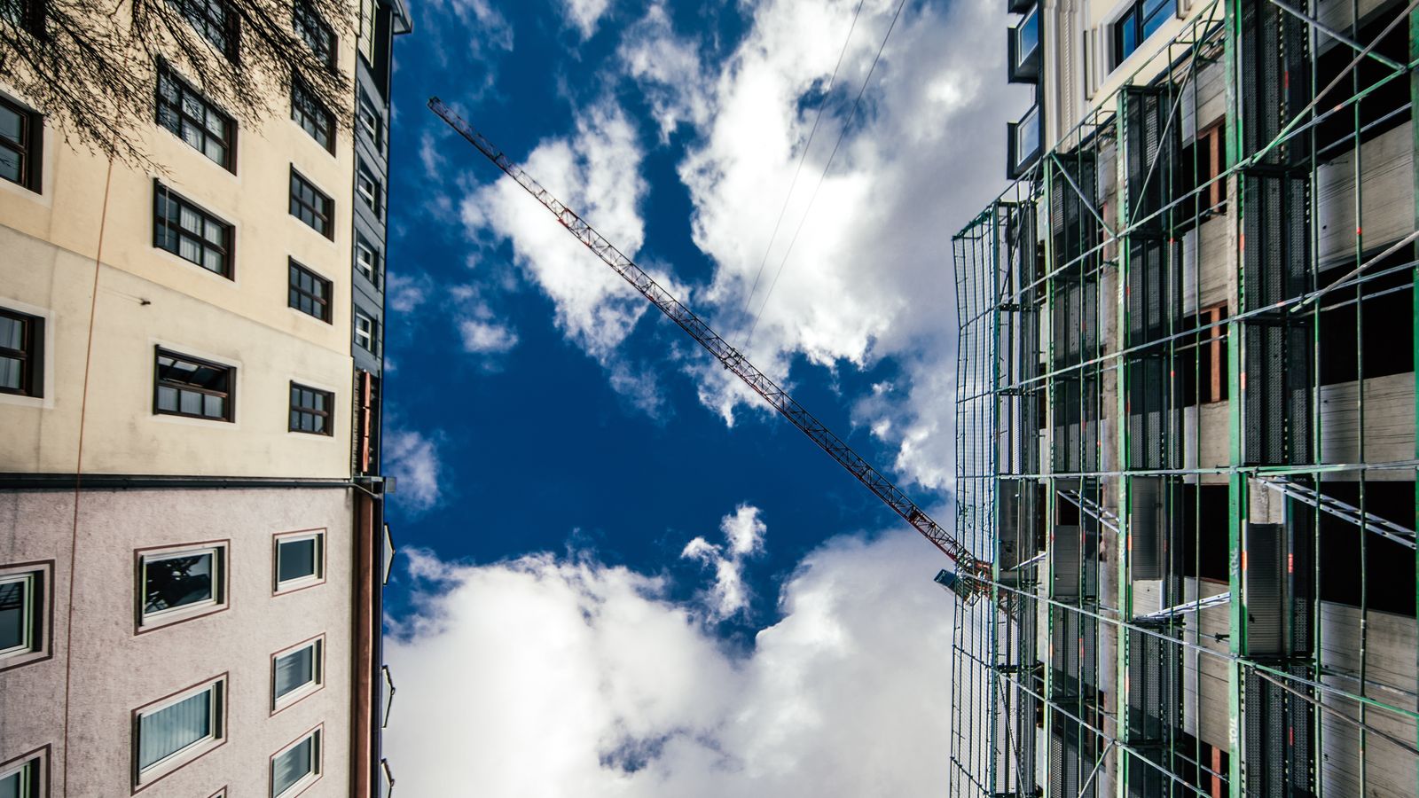 Corona Krise Platzt Jetzt Die Immobilienblase Br24