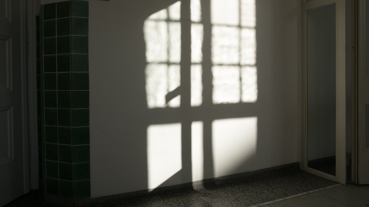 Sasha Filipenko: Der Schatten einer offenen Tür