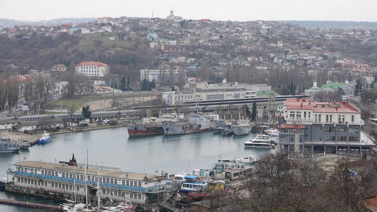 Der Hafen von Sewastopol (Archivbild)