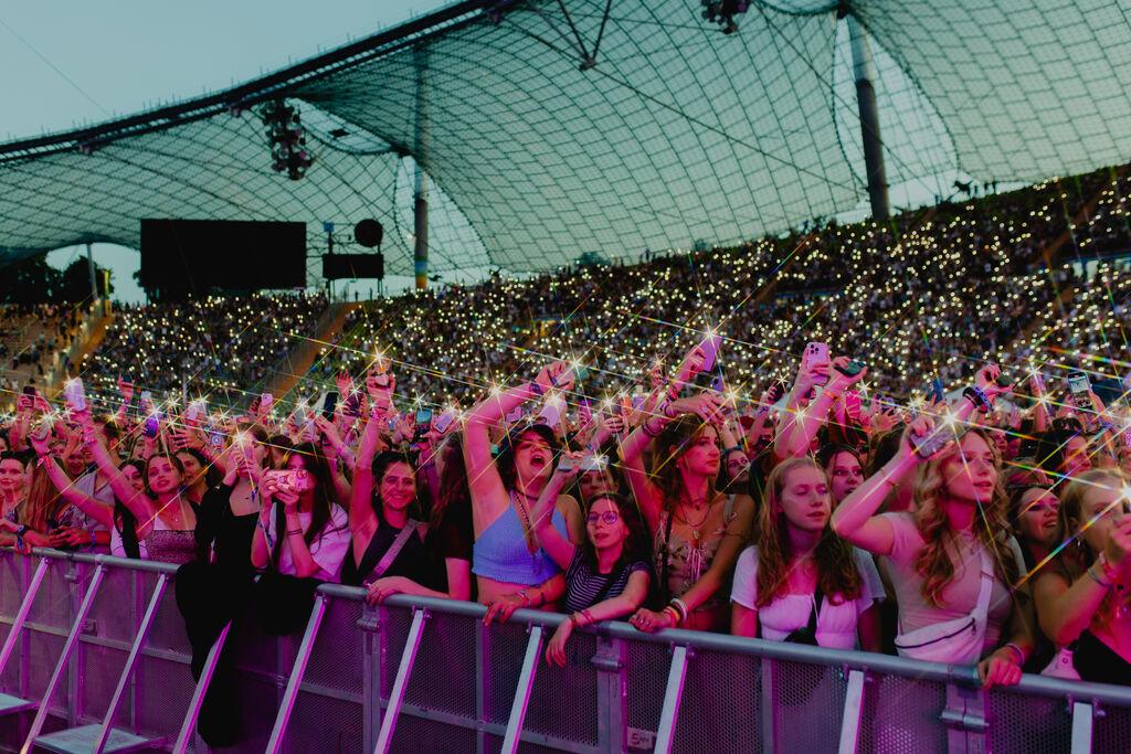 Impressionen vom Superbloom Festival 2024 im Olympiapark München.